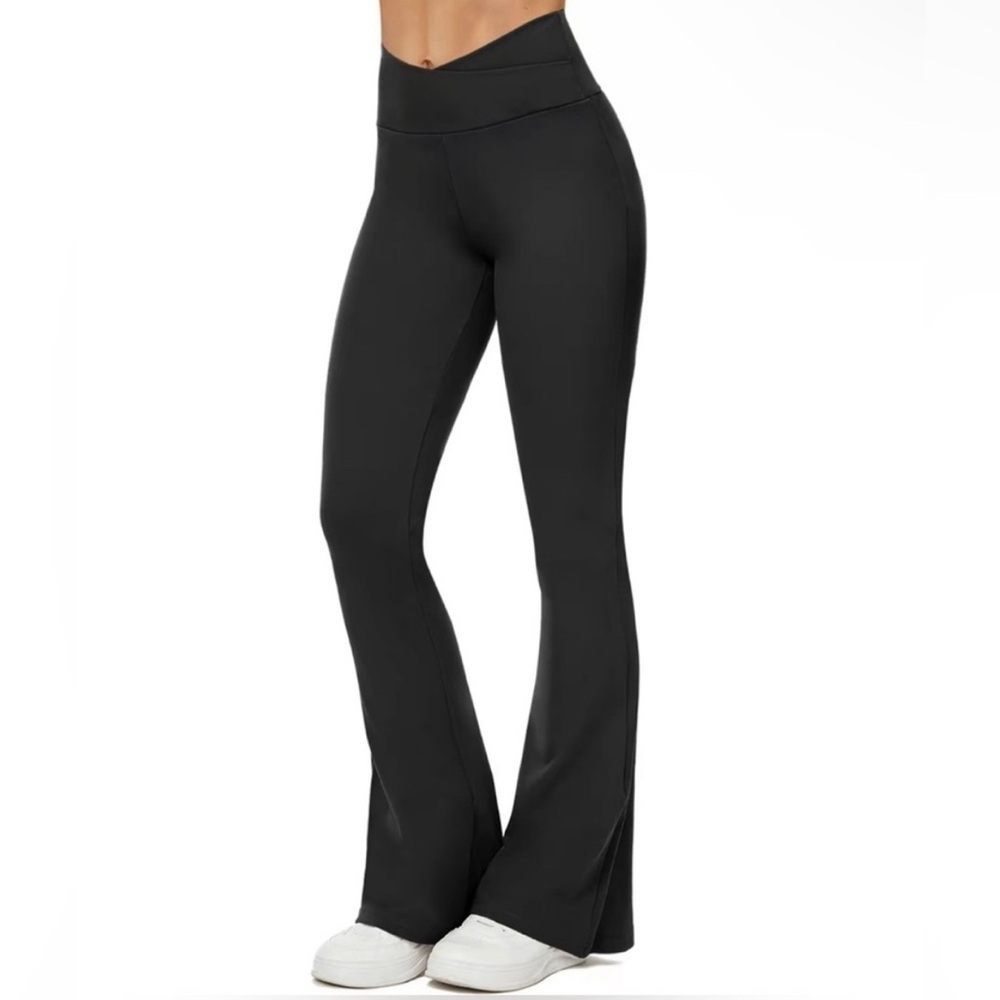 Vanilla Star Women’s High Waisted Crossover Stretchy Flare Pant Black 2X